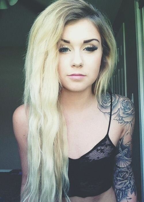 Tattoo féminin