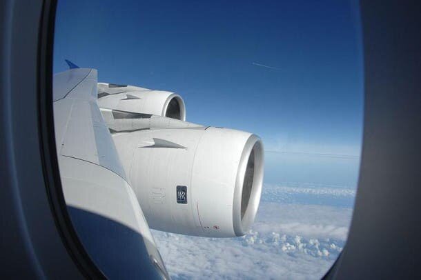 Vue du hublot d'un avion