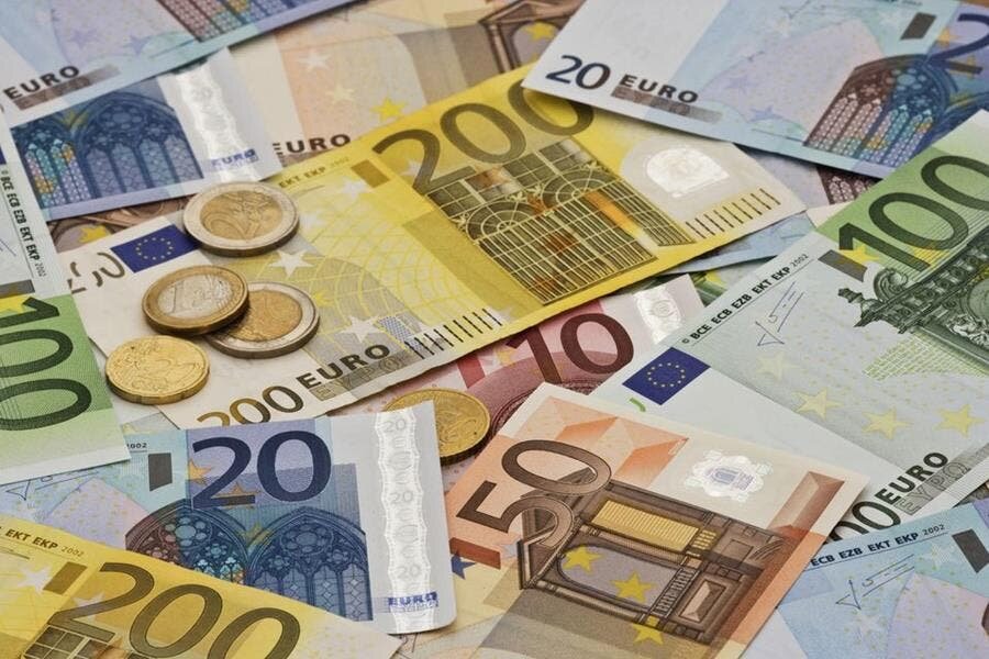 argent, billets, pièces