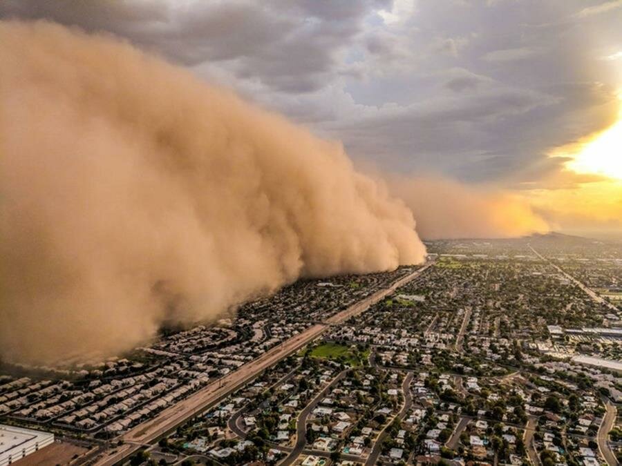 tempête de poussière, ville