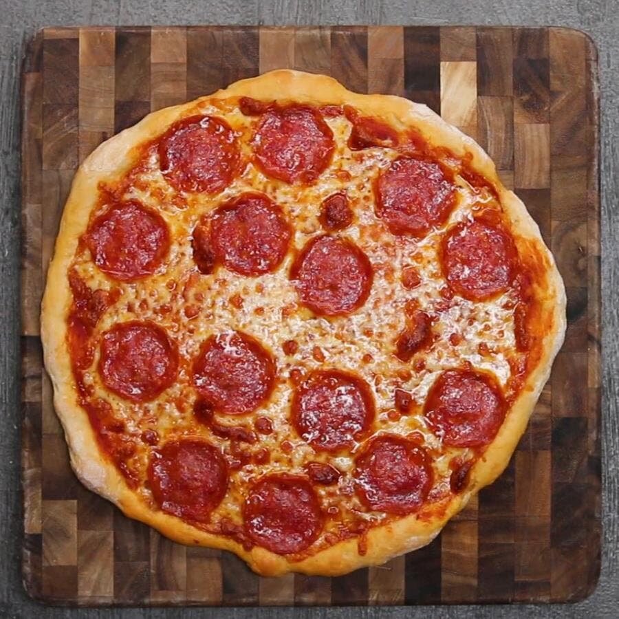 pizza, chorizzo