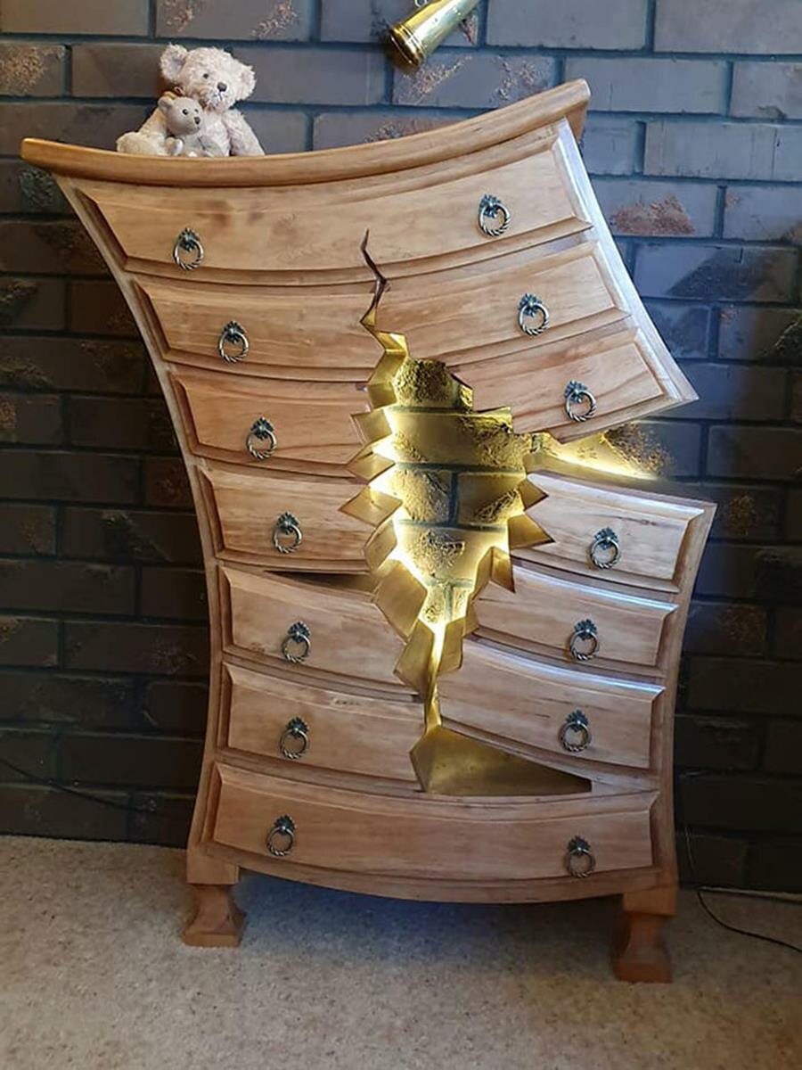 meuble, unique, brisé, Henk Verhoeff