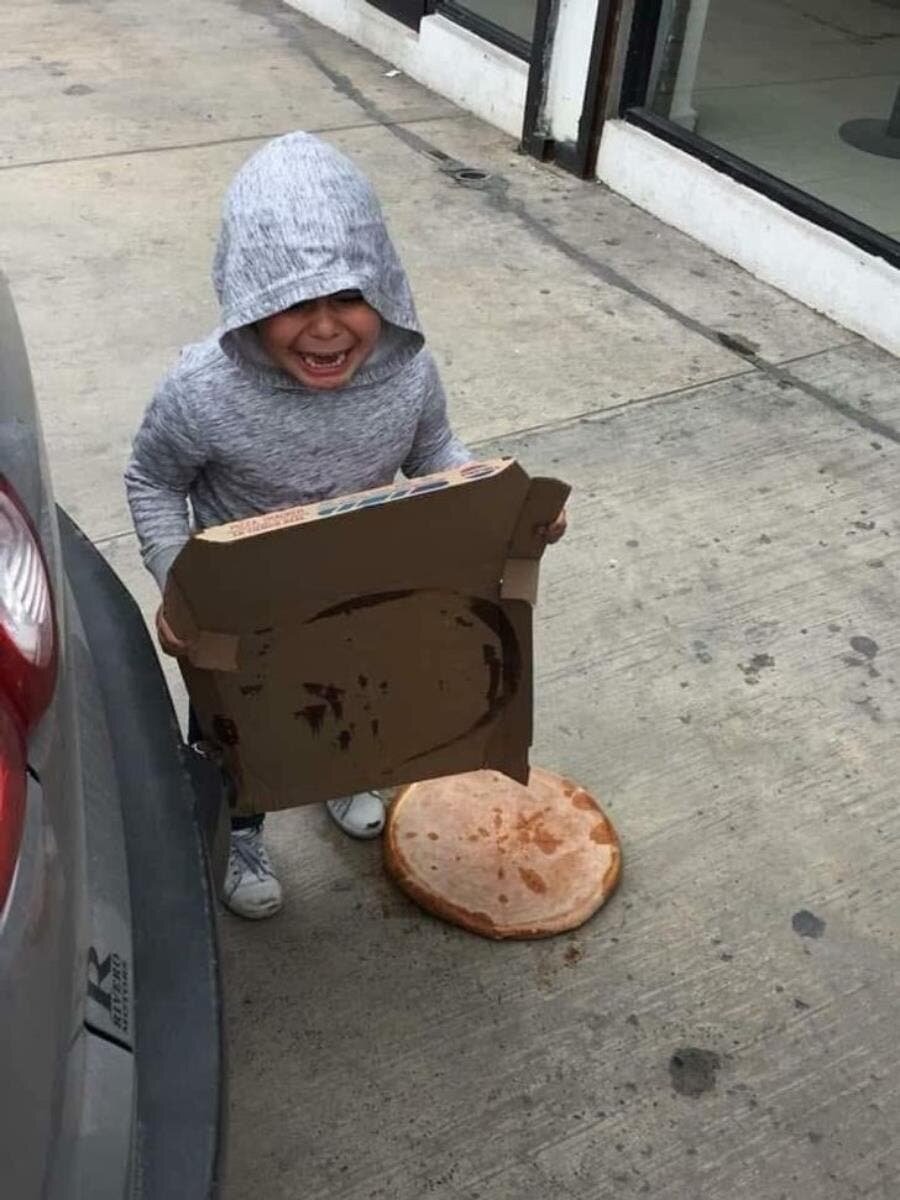 pizza, tombÃ©, pleurer, enfant
