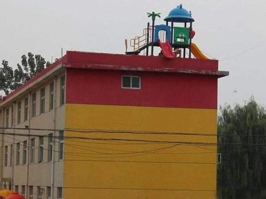 toboggan, insolite, humour, enfant, illogique, wtf