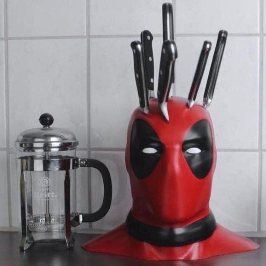deadpool, couteau, porte, planté, tête