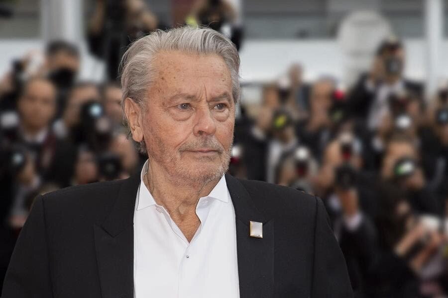 Alain Delon photo