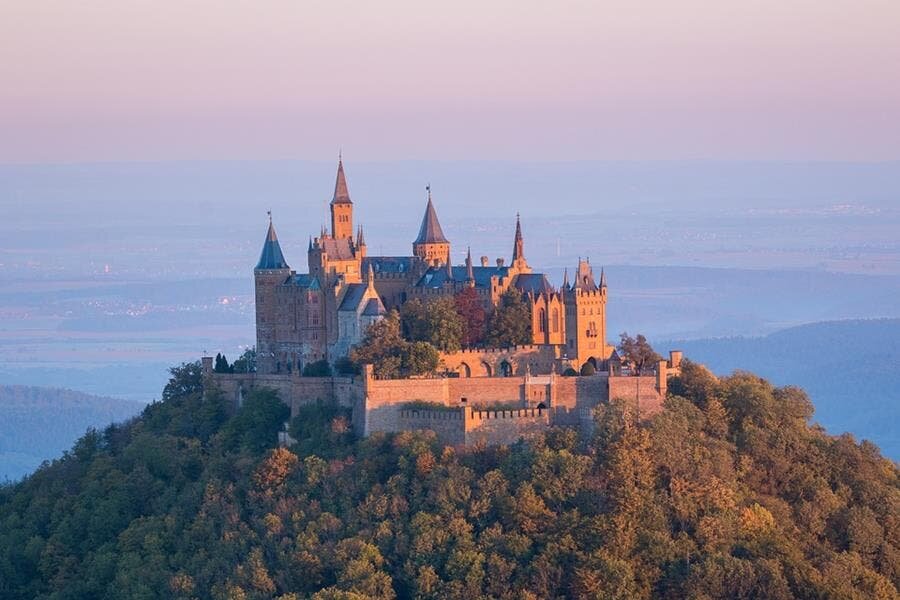 château coucher de soleil