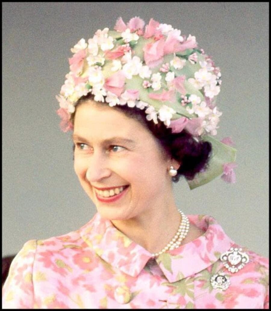 chapeau à fleurs