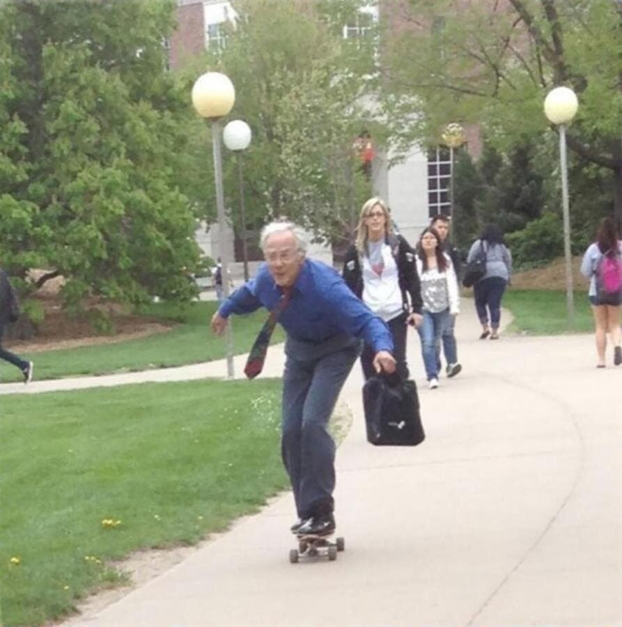 professeur skate école