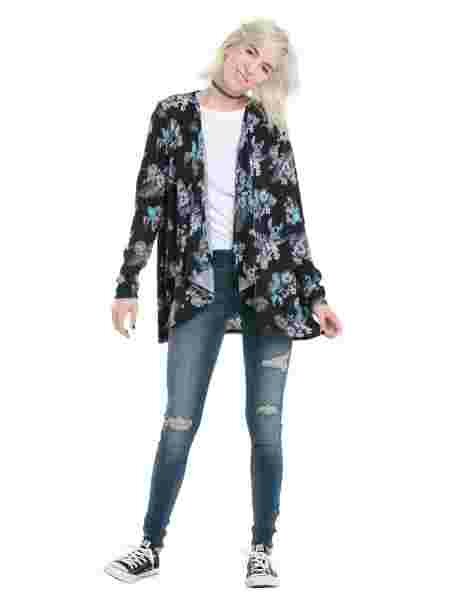 Hot Topic Lilo et Stitch Disney inspiration collection vêtements accessoires femme kimono Stitch