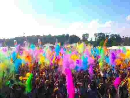 Europe de l'Est villes fêtes Zagreb Croatie Holi festival
