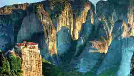 monastère météores grèce montagne earthporn féérique