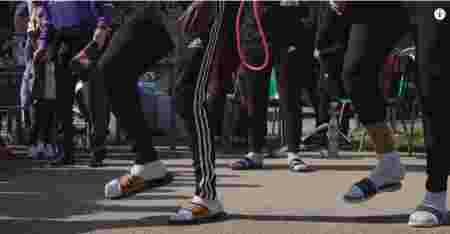 homme, confortable, claquettes