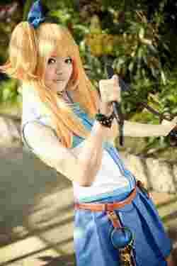 Cosplay inspiré d'animé japonais Fairy Tail Lucy