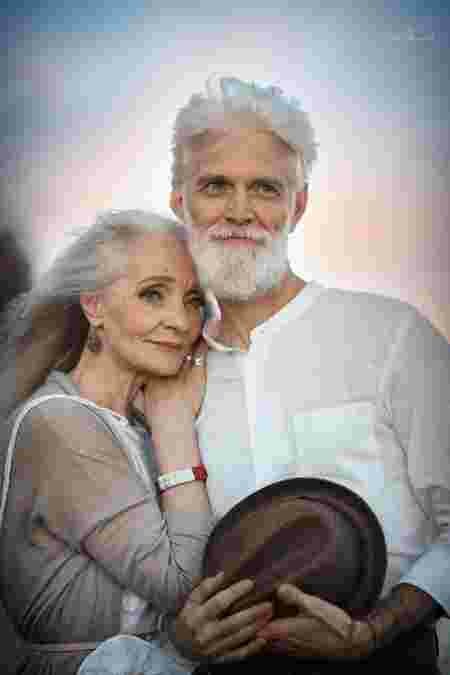 Photographie Irina Nedyalkova artiste russe shooting couple différence d'âge amour Sergeï Valentine