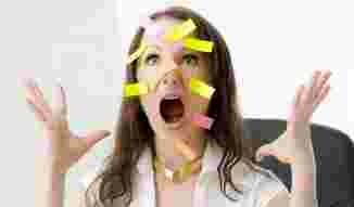 femme post it emotions