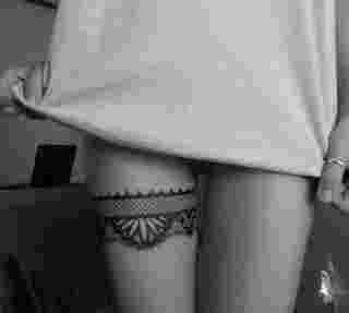 Tattoos cuisse femme