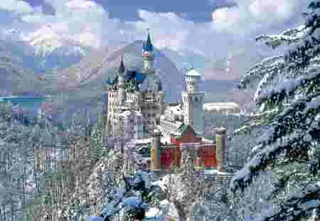 neuschwanstein bavière allemagne earthporn disneyconte de fée féérique