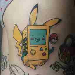 Tattoos cuisse femme