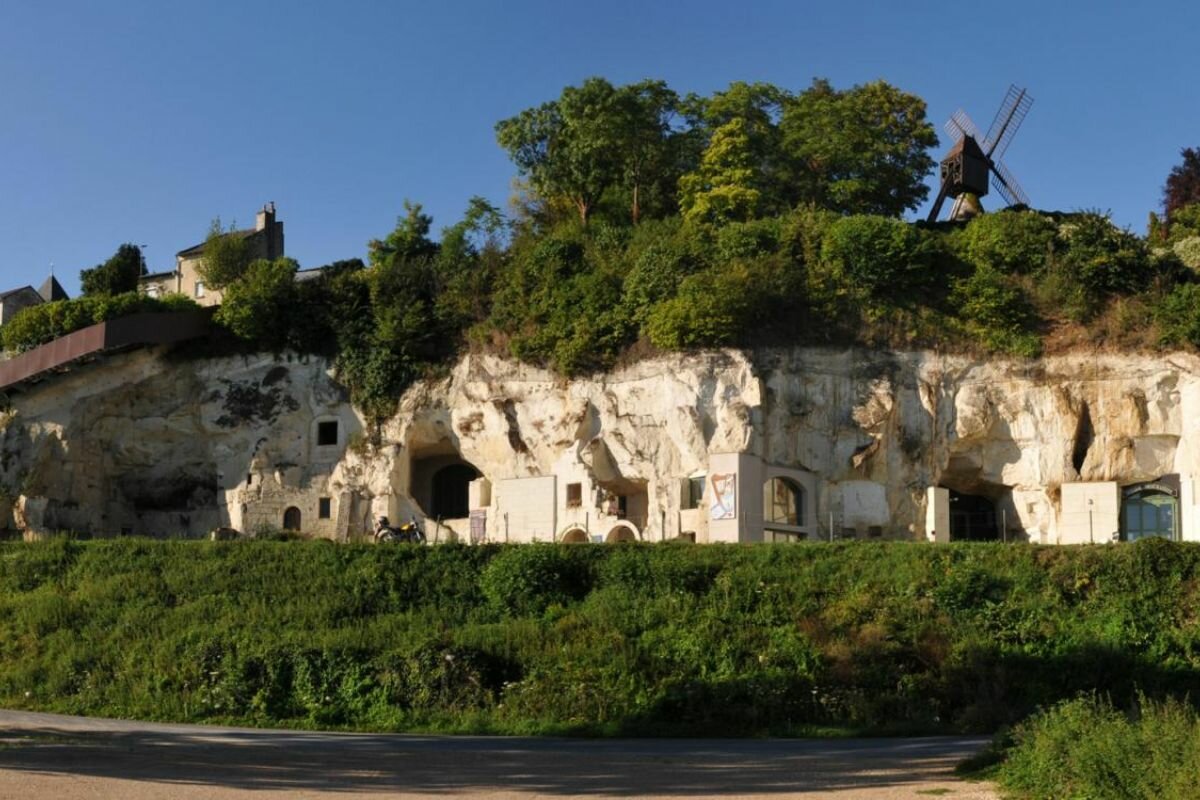 Un Village Troglodyte Unique !
